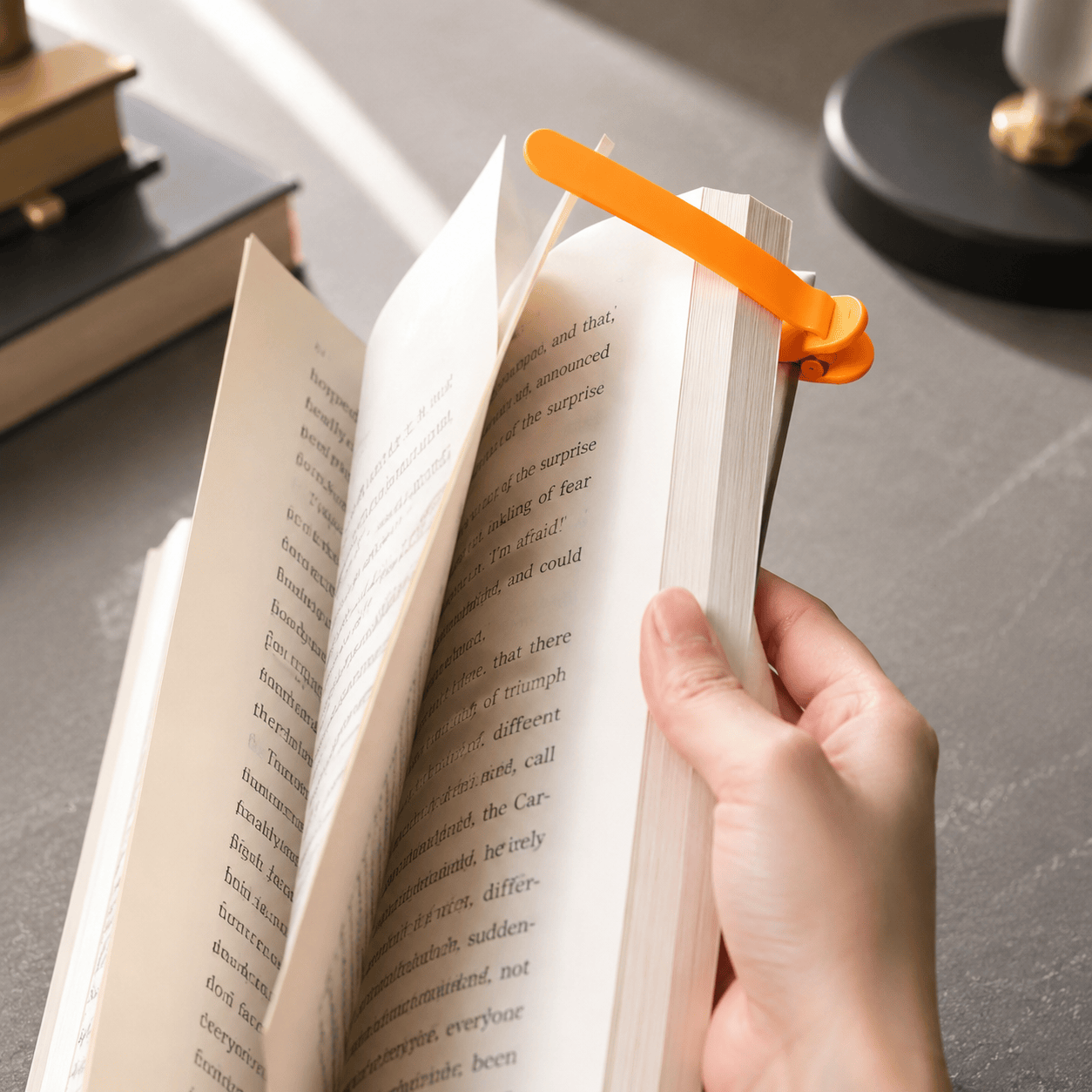 Auto-Follow Bookmark(3pc)🔖Never Lose Your Place Again.