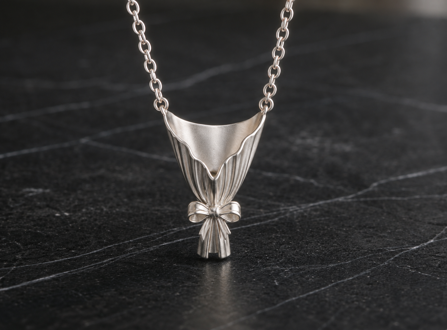 Floravelle Bloom Keeper Necklace